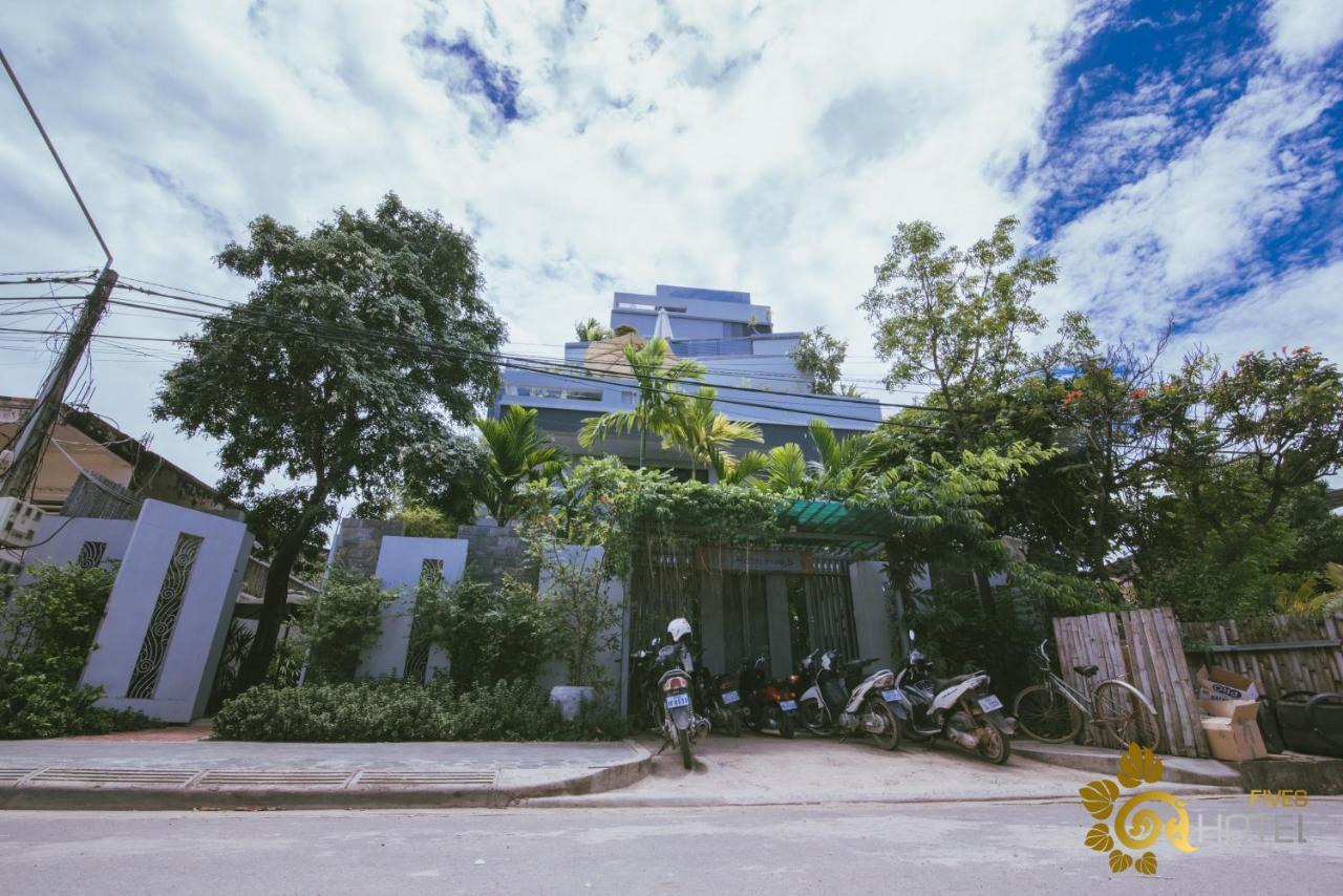 菲弗.S酒店 贡布 外观 照片